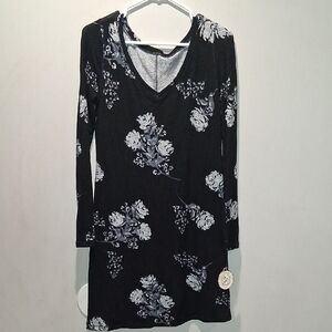NWT Floral Ladies Dress